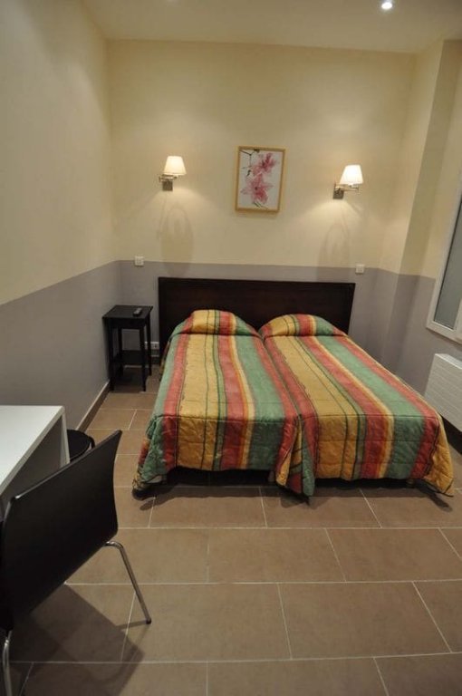 Фото Hotel Merryl