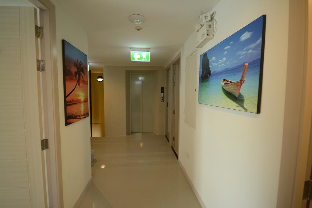 Фото The Patong Center Hotel