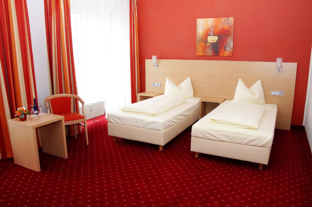 Фото Altstadthotel Arte