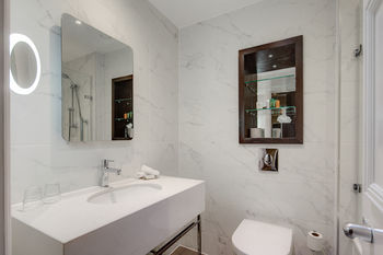 Фото Hilton London Euston