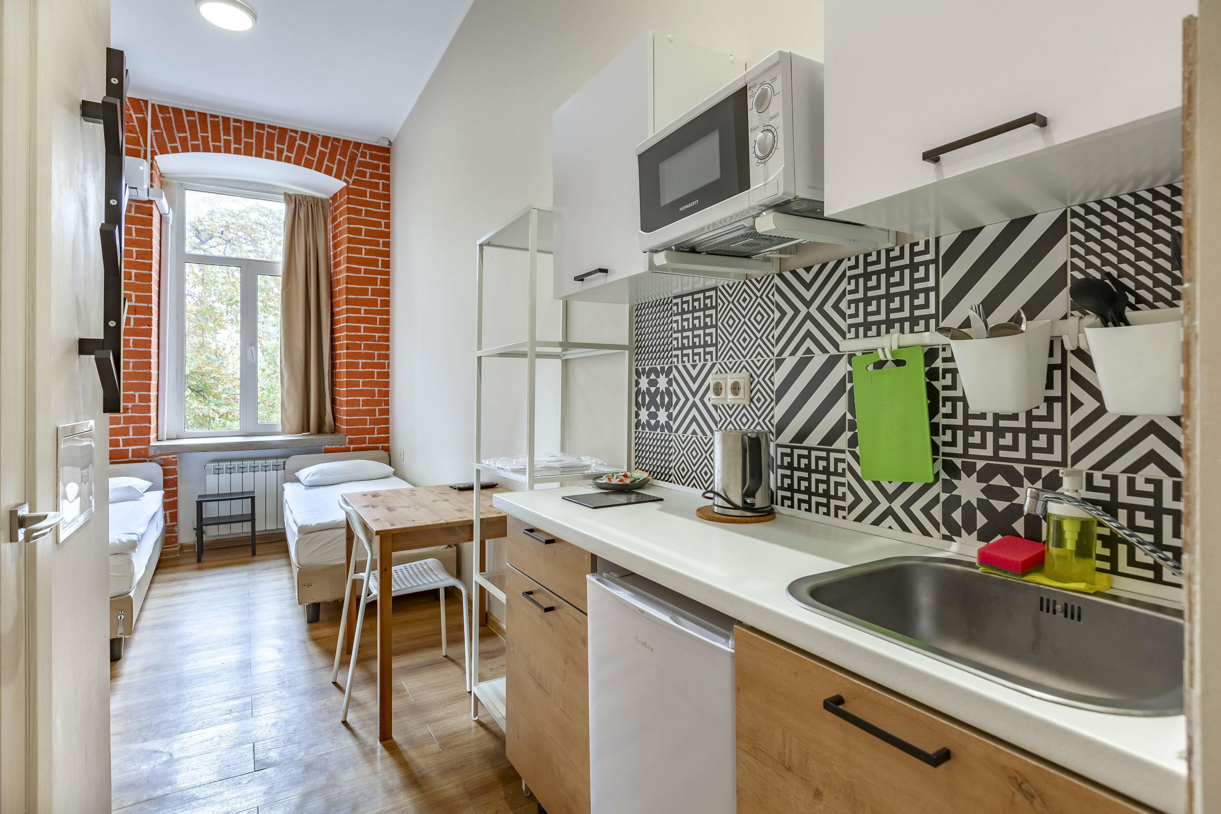 Фото отеля 1