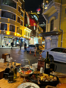 Palatium Cafe ve Restaurant (Cankurtaran Mah., Kutlu Gün Sok., No:33, Fatih, İstanbul), kafe  Fatih'ten
