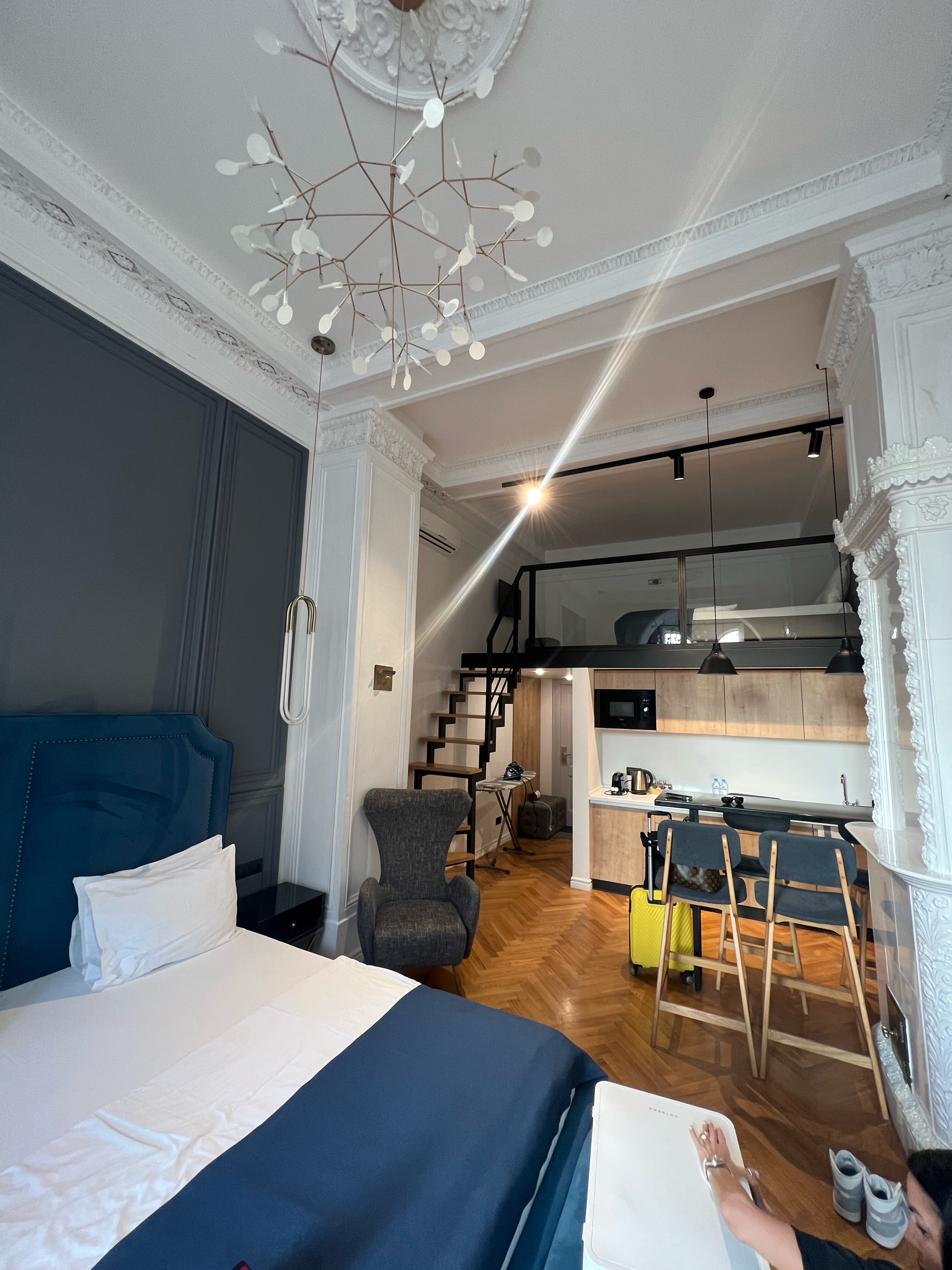 Фото F12 Apartments