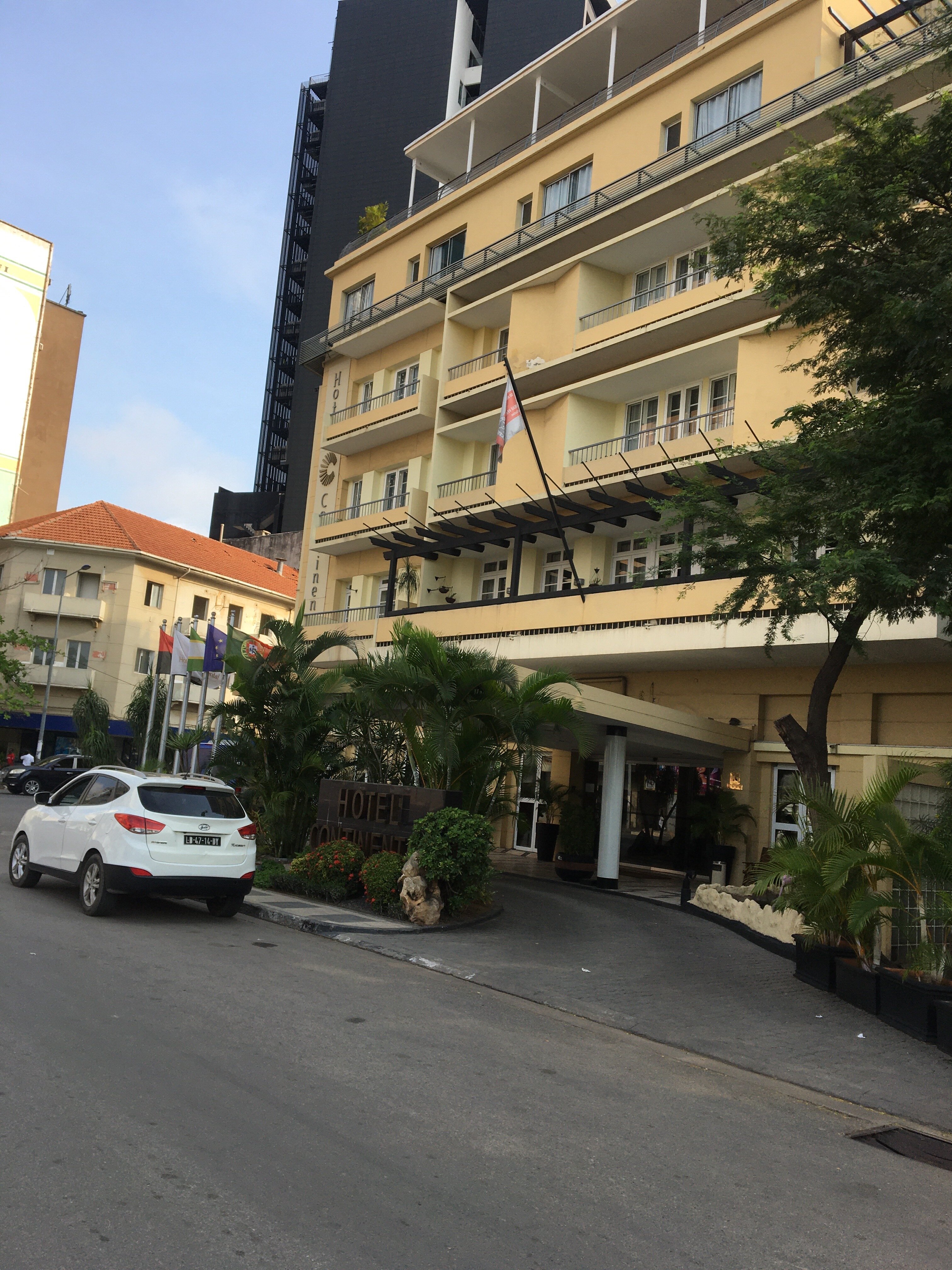 Фото отеля 2