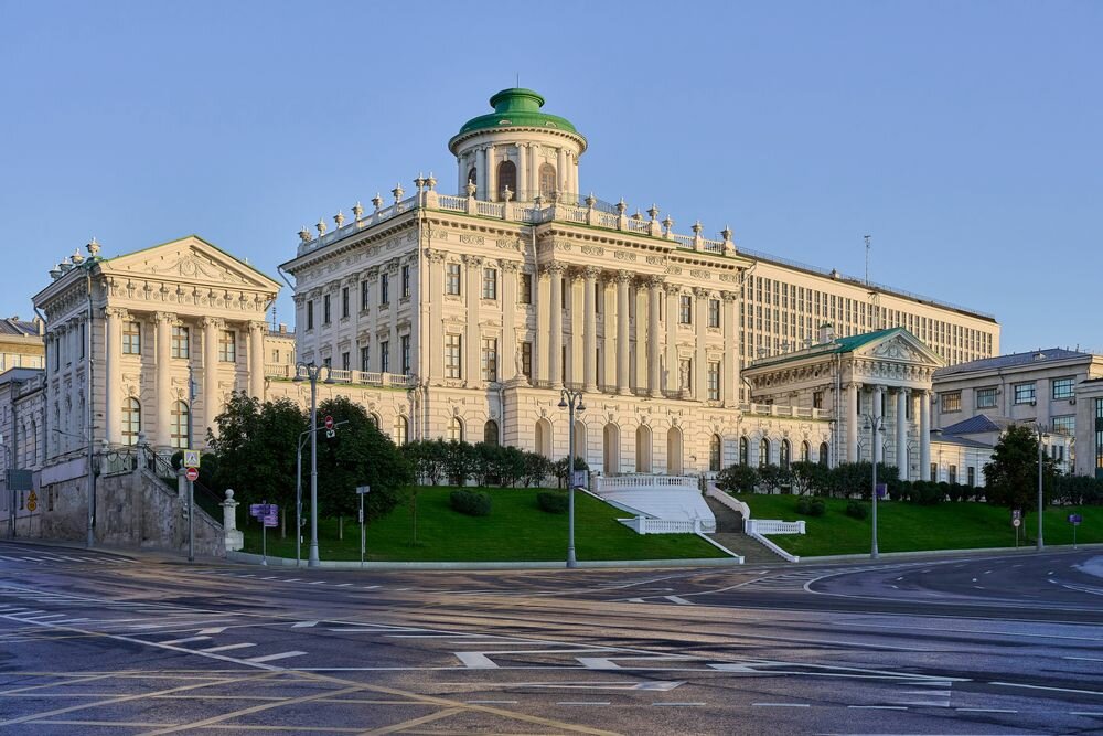 Библиотека Дом Пашкова, Москва, фото