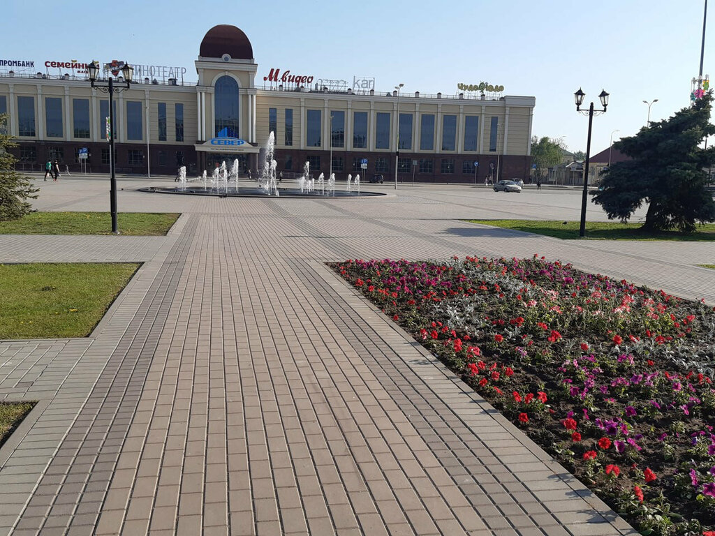 Shopping mall Sever, Buzuluk, photo