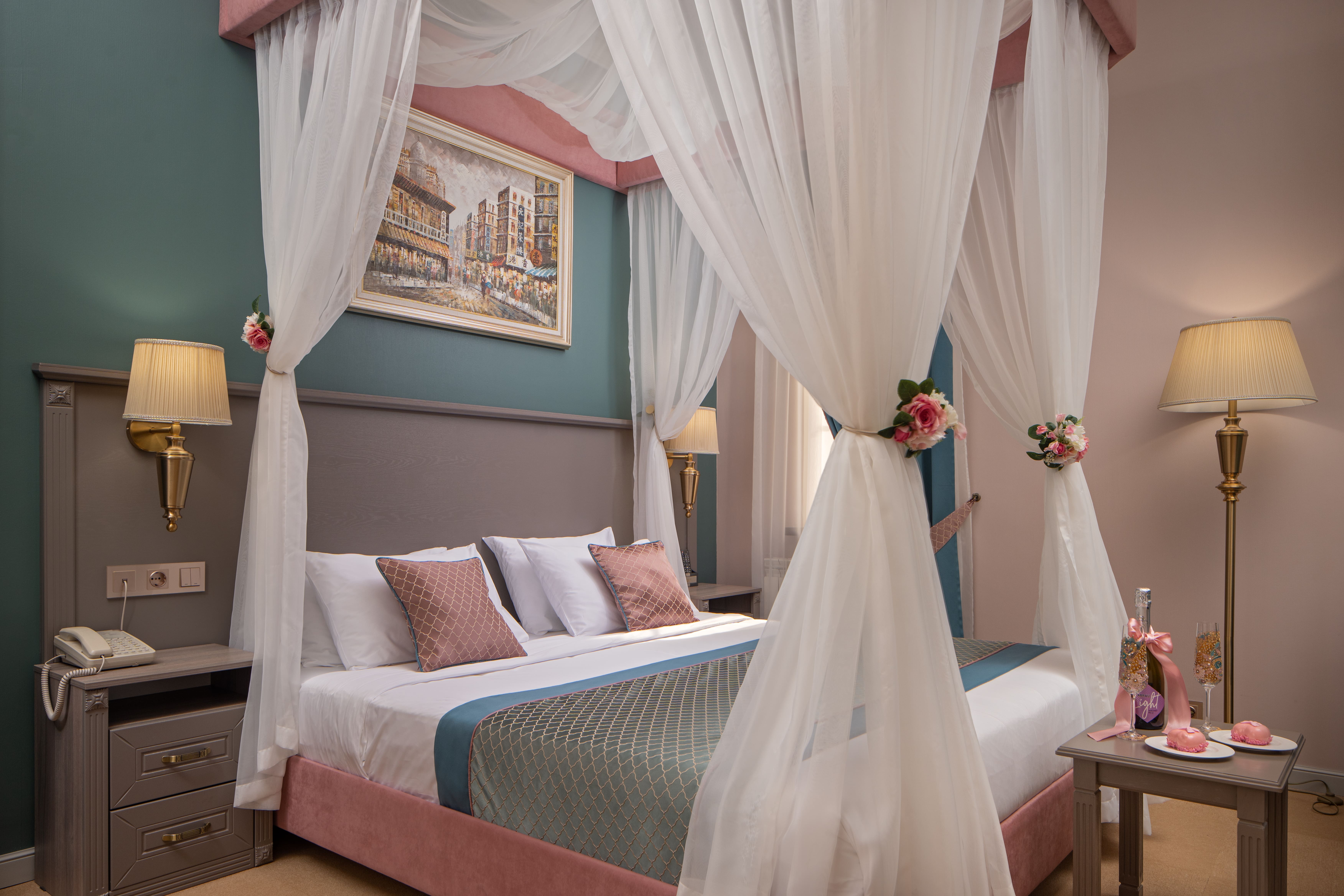 Фото Биография