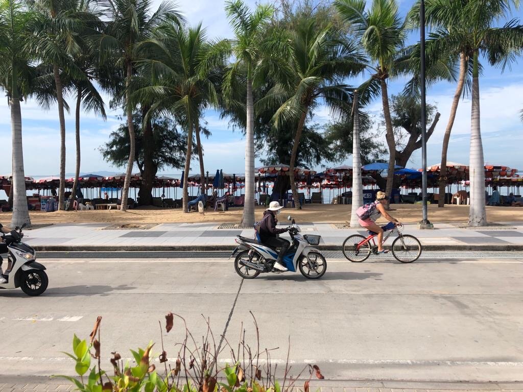 Фото Welcome World Beachfront Resort