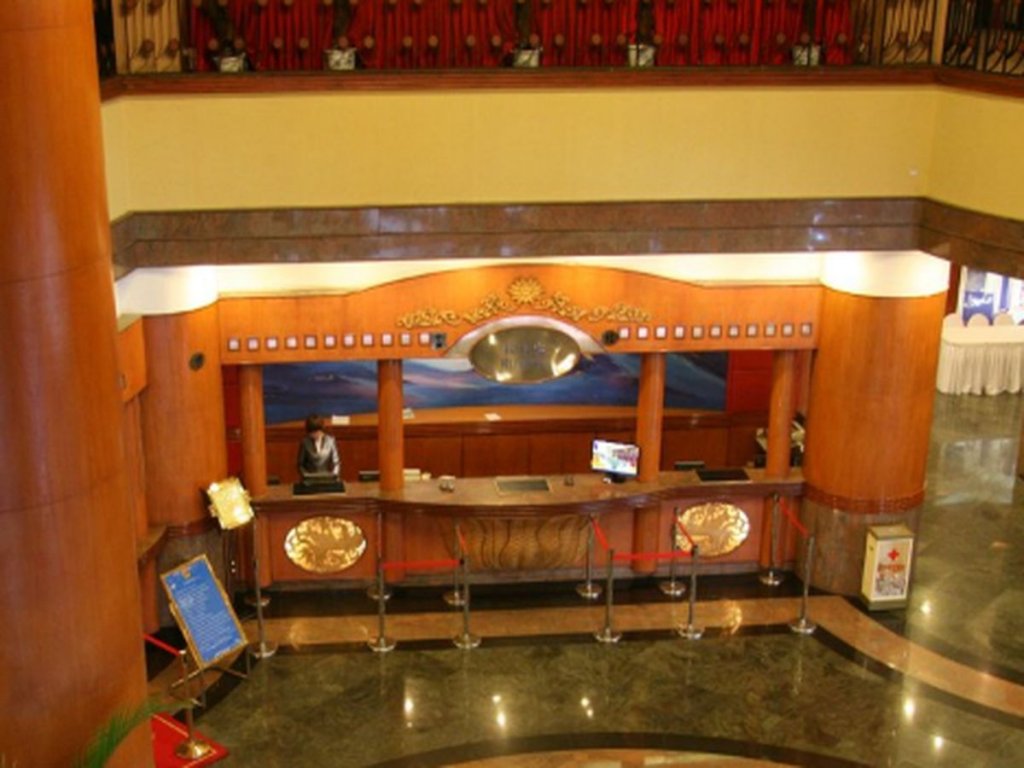 Фото Gloria Plaza Hotel Shenyang