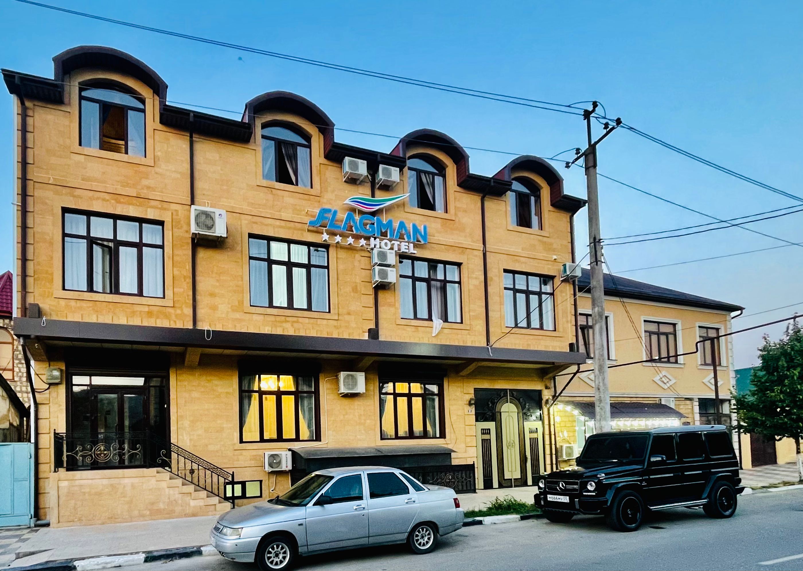 Фото отеля 1