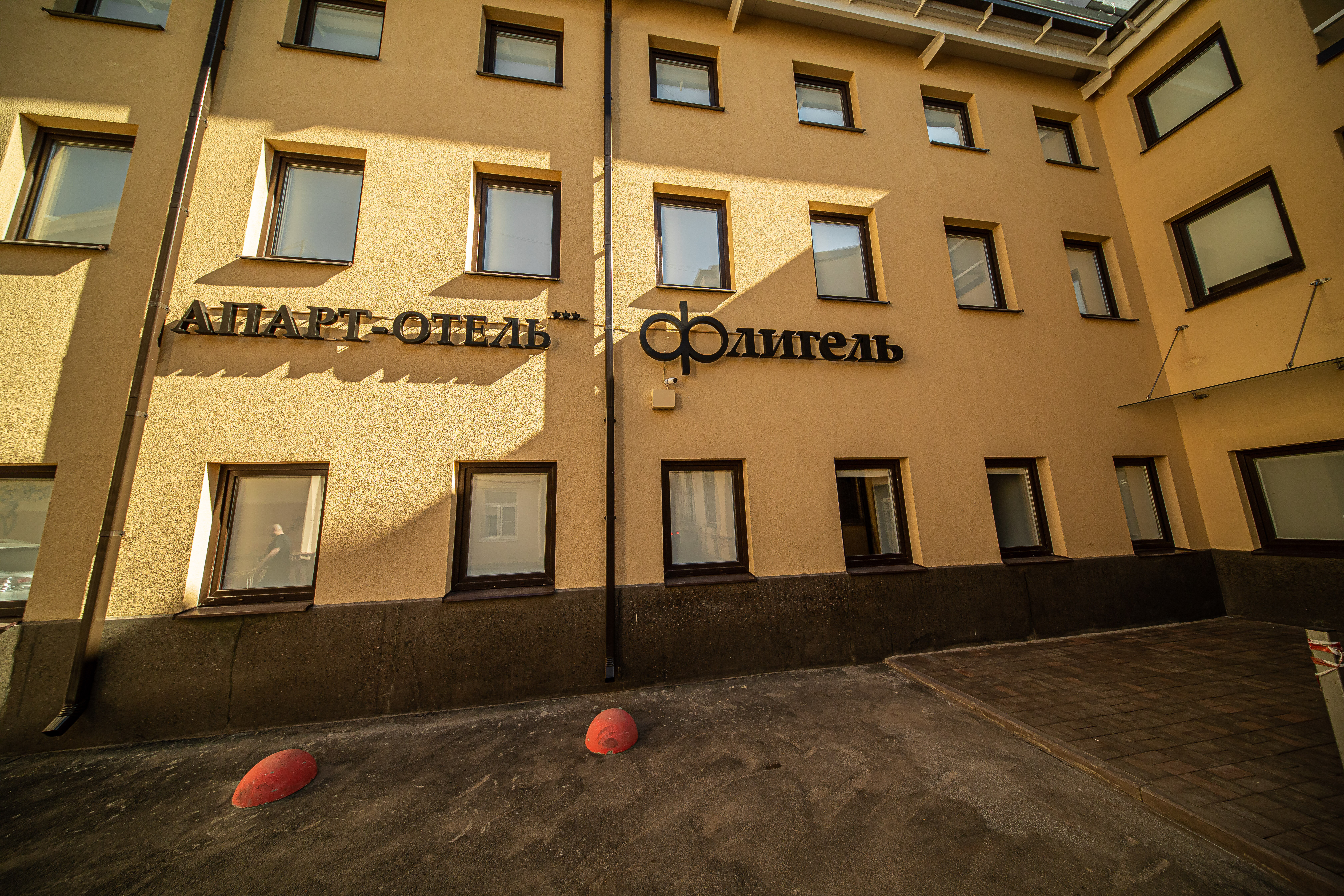 Фото Флигель