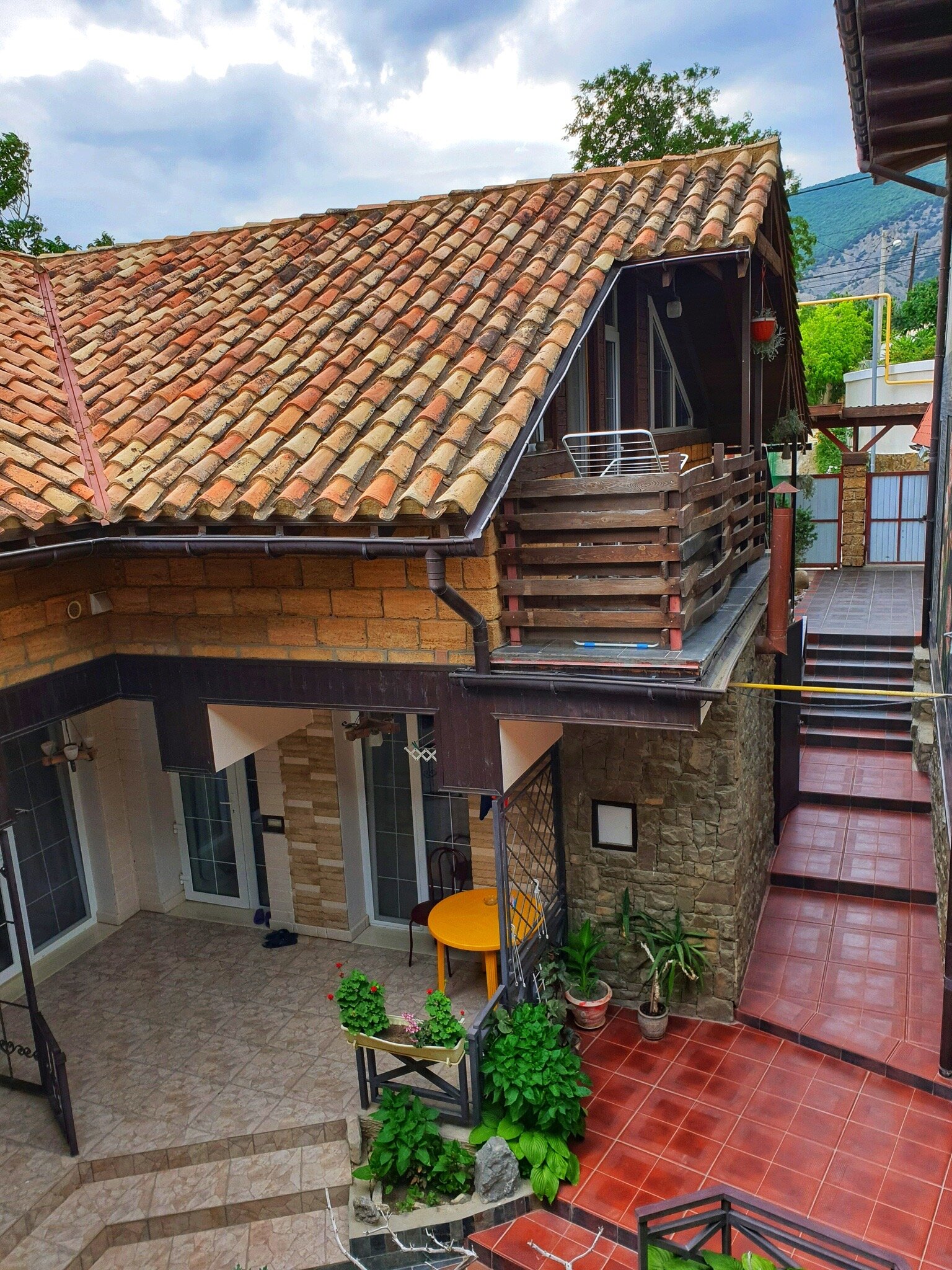 Фото Генуэзский дворик