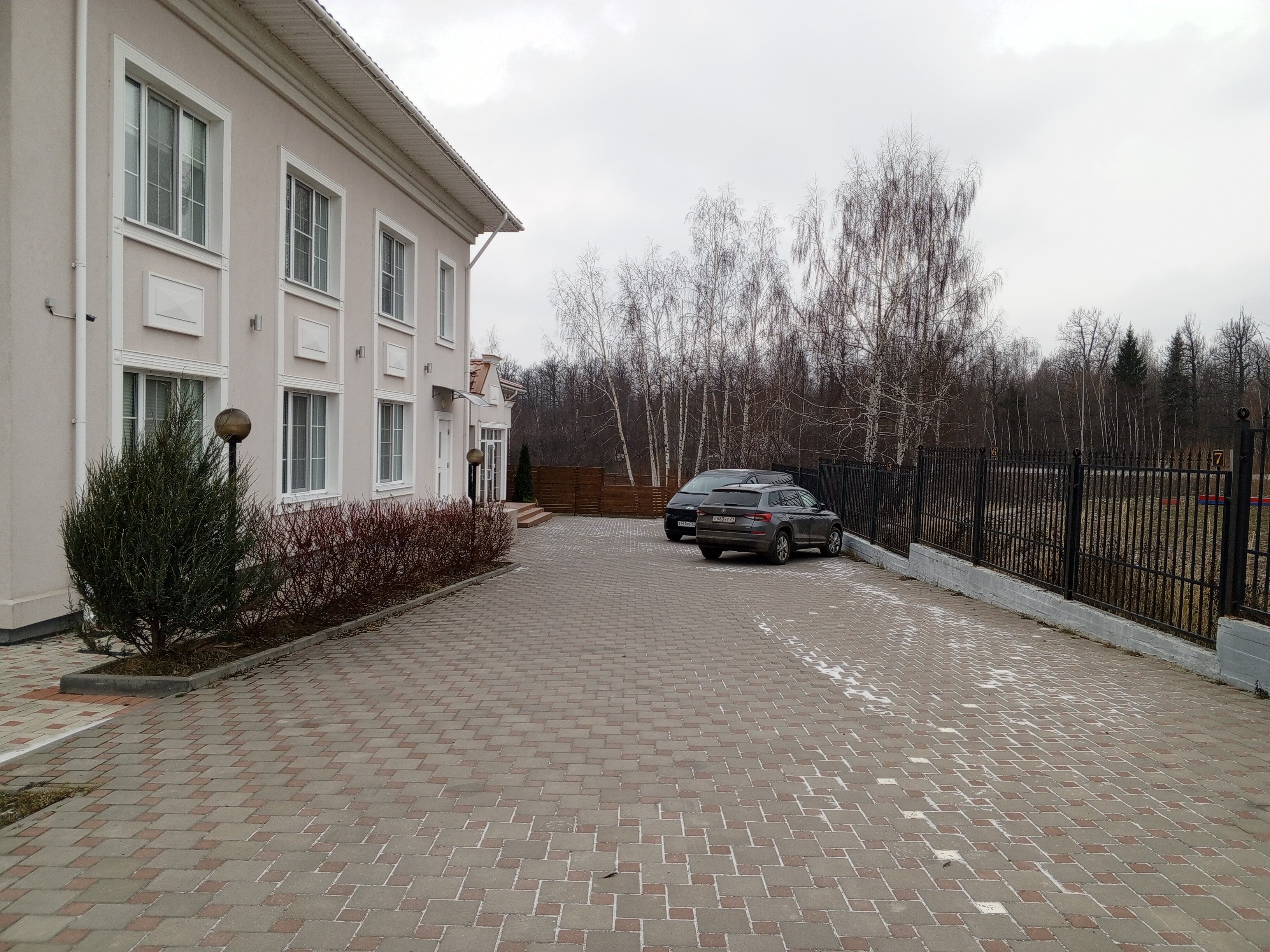 Фото отеля 2