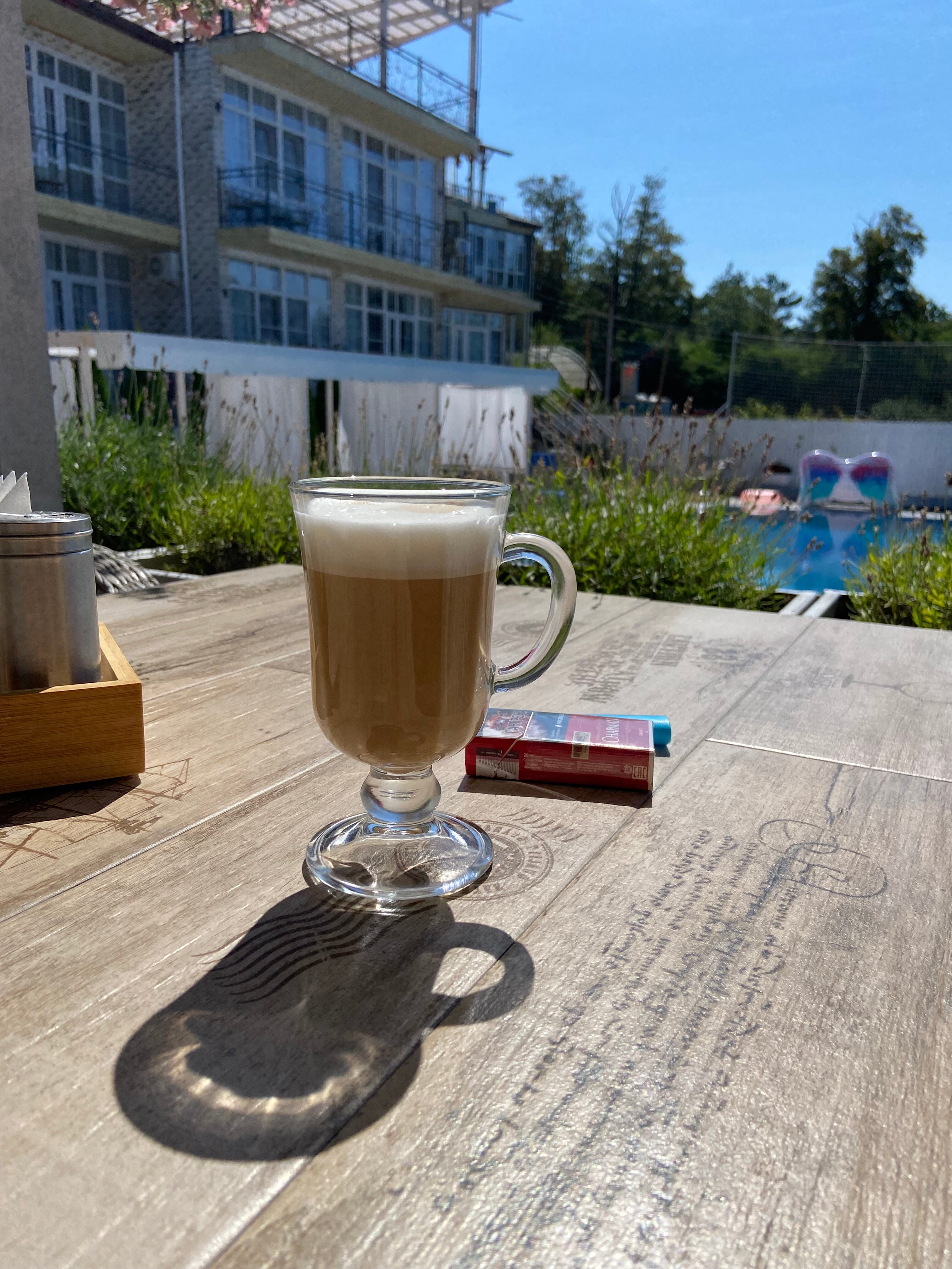 Фото Кромвель Вайт