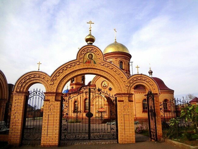 Orthodox church Tserkov Matrony Moskovskoy V Mayorskom, Orenburg Oblast, photo