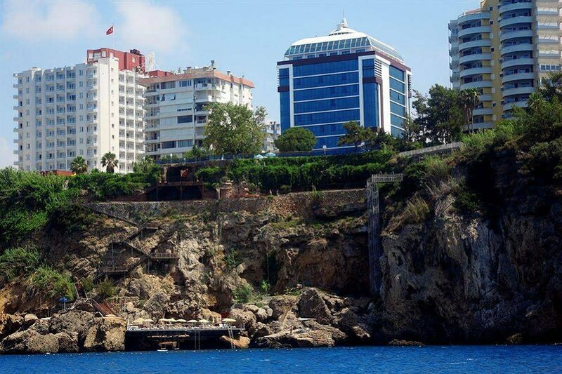 Гостиница Oz Hotels Antalya Resort & SPA в Муратпаше