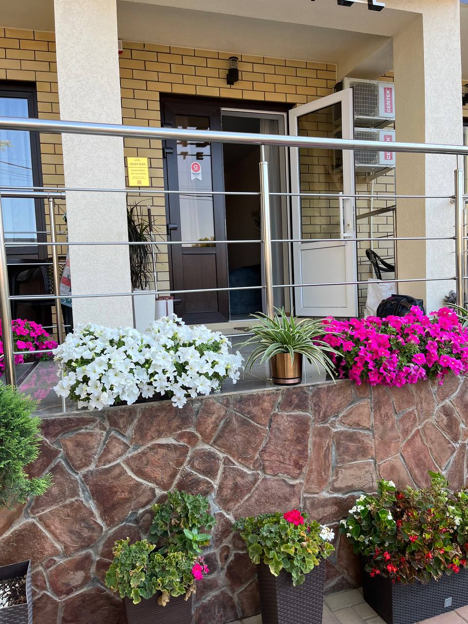 Фото M&L Seven Seas 