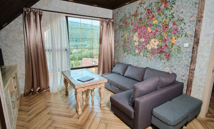 Фото У хребта Уна-Коз