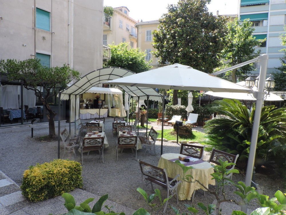 Фото Hotel Alexander