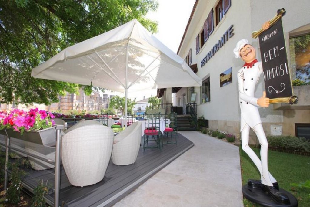 Фото Hotel Lis Batalha Mestre Afonso Domingues