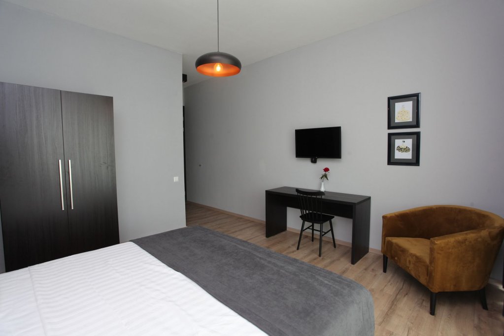 Фото L. M Club Hotel