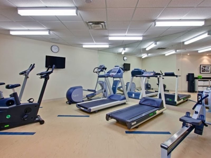 Фото Holiday Inn Laval Montreal