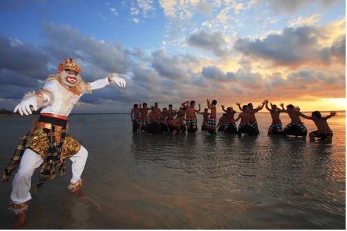 Фото Nusa Dua Beach Hotel