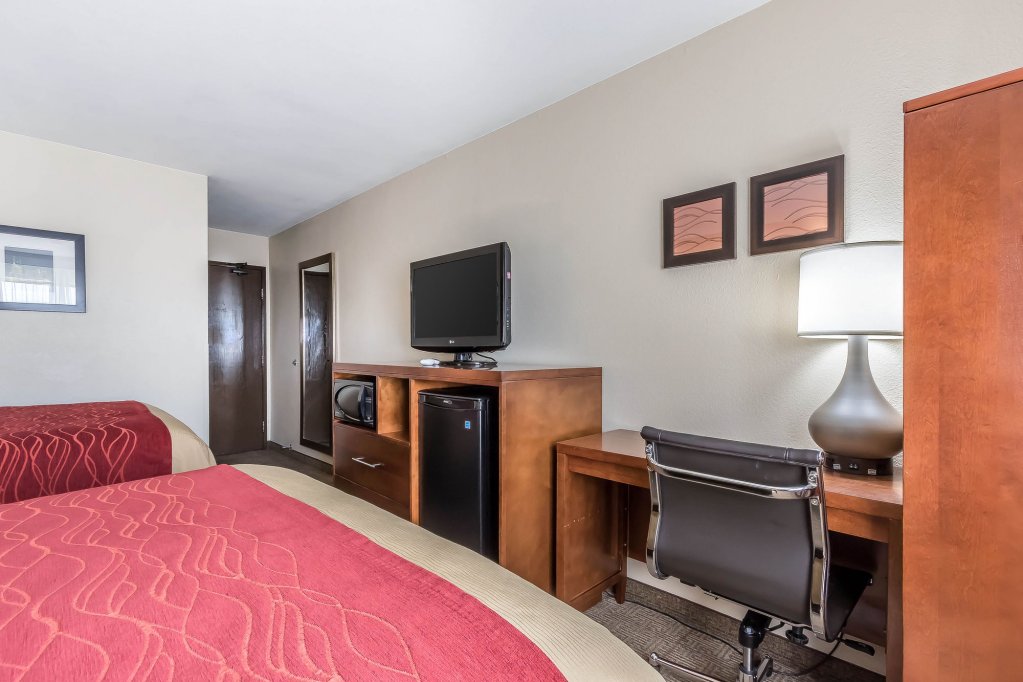 Фото Comfort Inn Nashville West