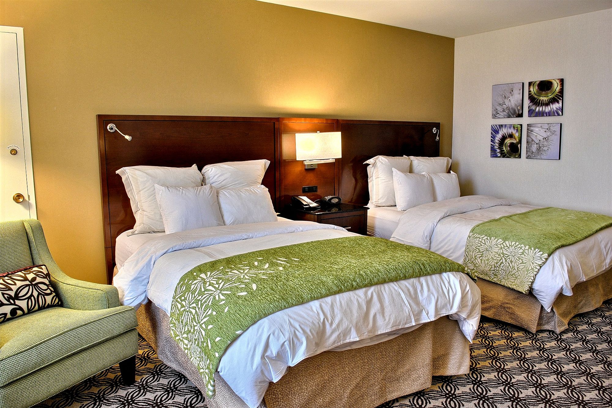 Фото Marriott Pittsburgh City Center Hotel