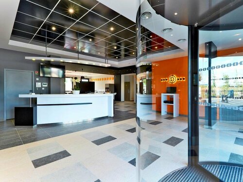 Внешний вид отеля Première Classe Lyon Est - Saint-Priest Eurexpo в Сен-Приесте, фото 5