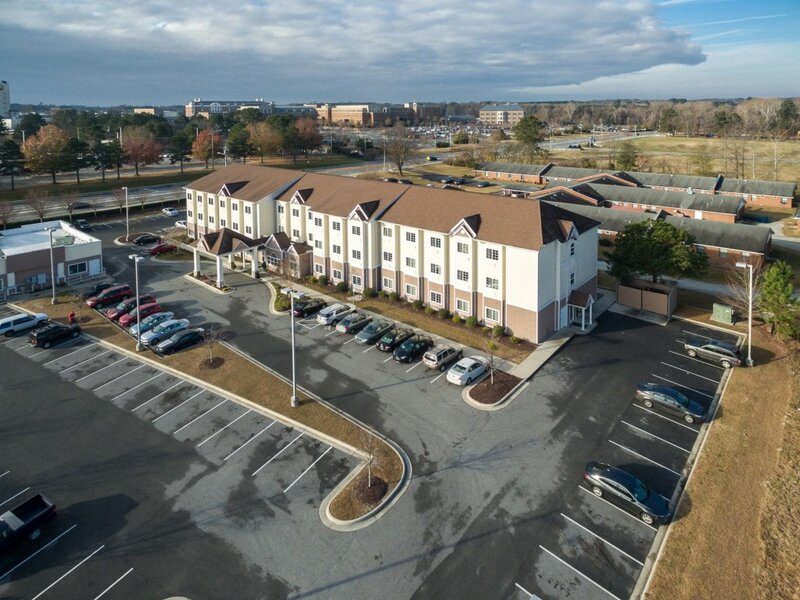Гостиница Microtel Inn & Suites by Wyndham Greenville/University Medic