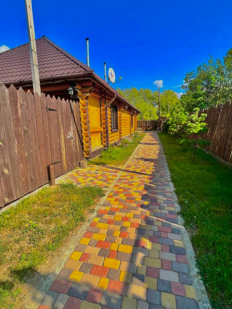 Фото У Пруда