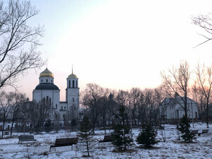 Церковь Троицы Живоначальной (Советская ул., 30, Саяногорск), православный храм в Саяногорске