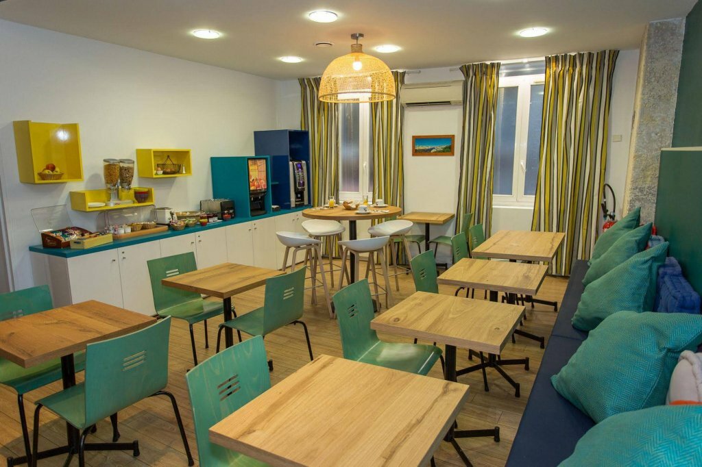 Фото LIFE Marseille VP Hotel