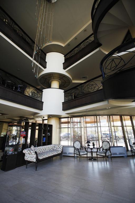 Фото Hotel Vega Sofia