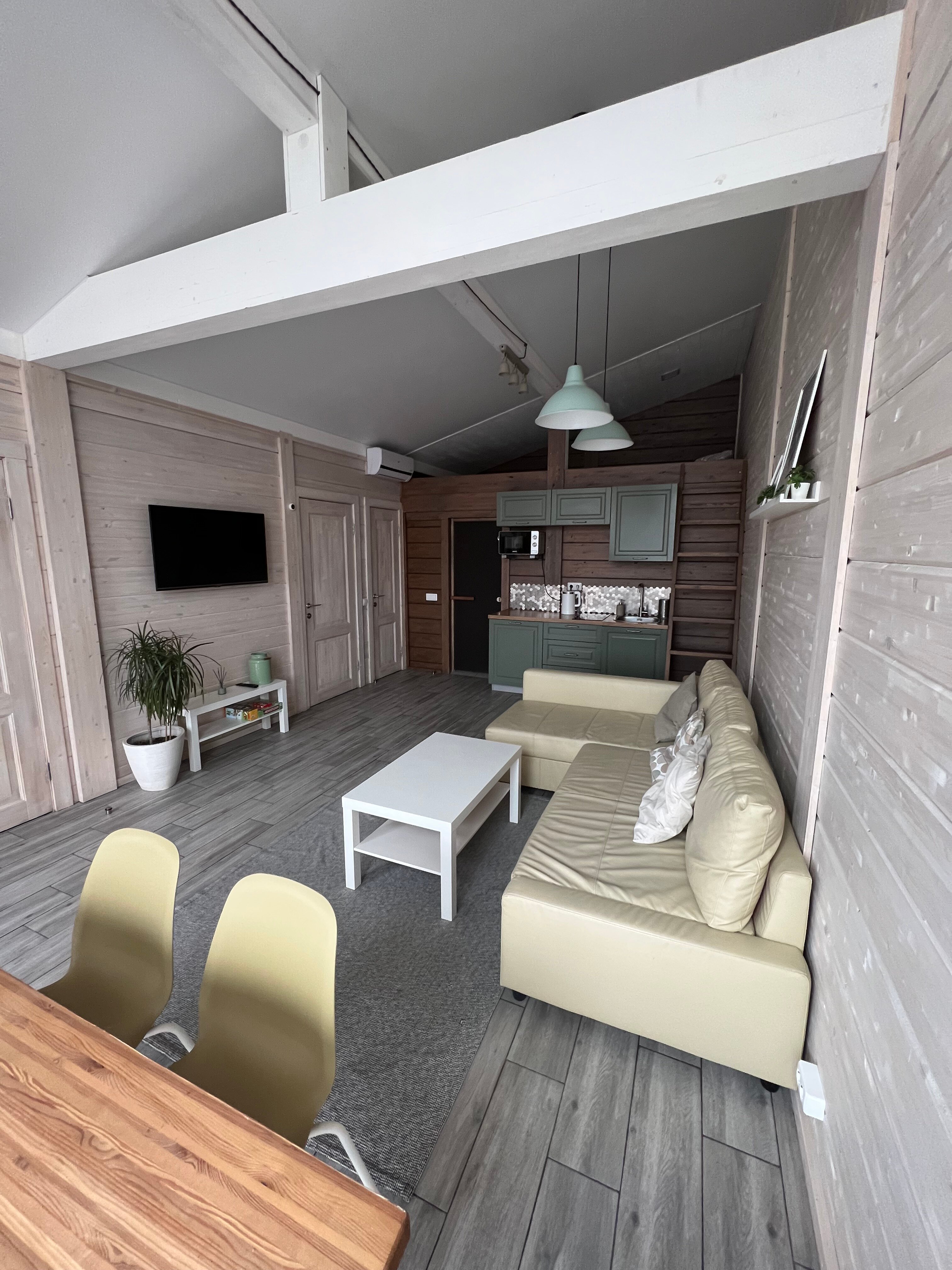 Фото CanadaHouse