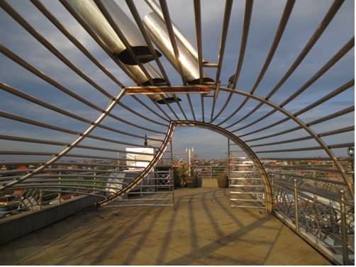 Фото Bali Paradise City Hotel