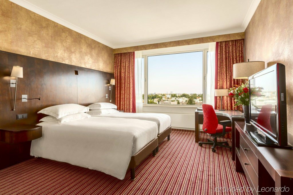 Фото Hilton Amsterdam