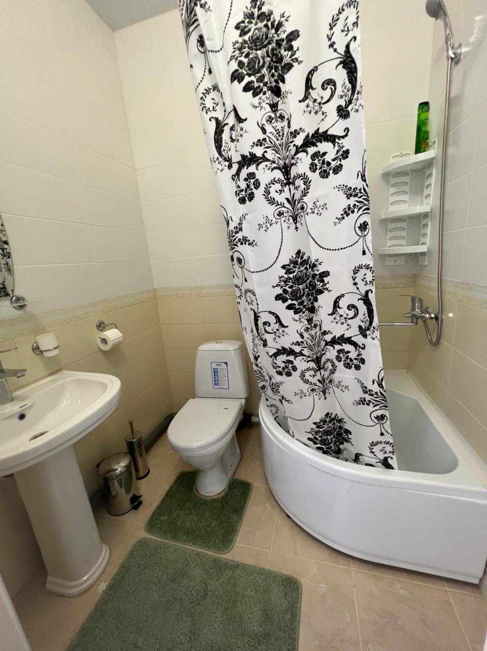 Фото У Зайнаб