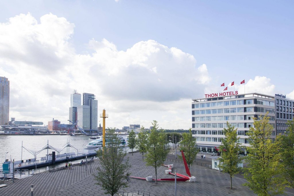 Фото Thon Hotel Rotterdam