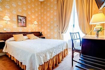 Гостиница Hotel Clement в Париже