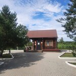 Минеральный источник Ласточка (Primorye Territory, Pozharskiy munitsipalny okrug, Ignatyevskoye selskoye poseleniye) ، محل بيع المياه