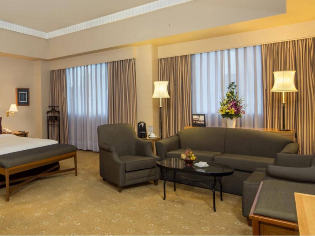 Фото Saigon Prince Hotel