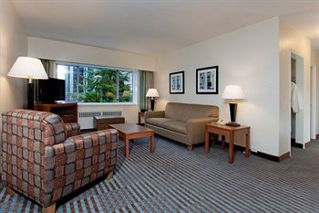 Фото The Greenbrier Hotel