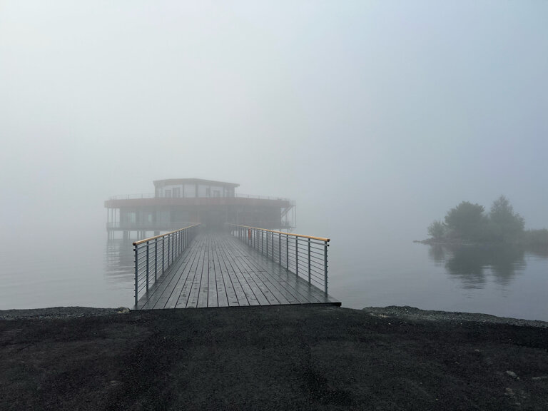 Фото Чёрные камни