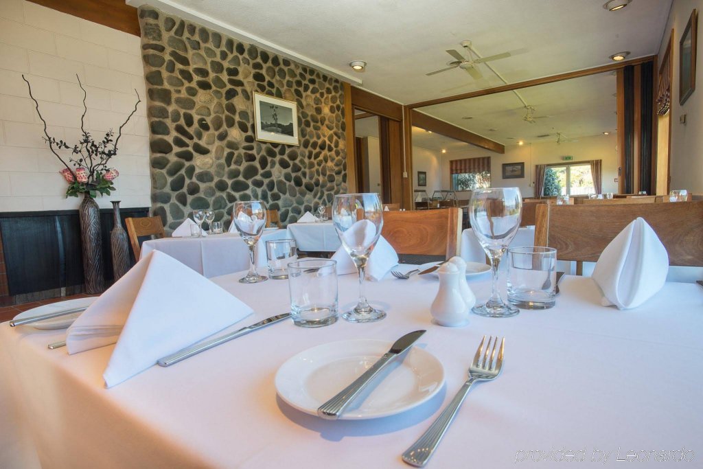 Фото Kingsgate Hotel Te Anau