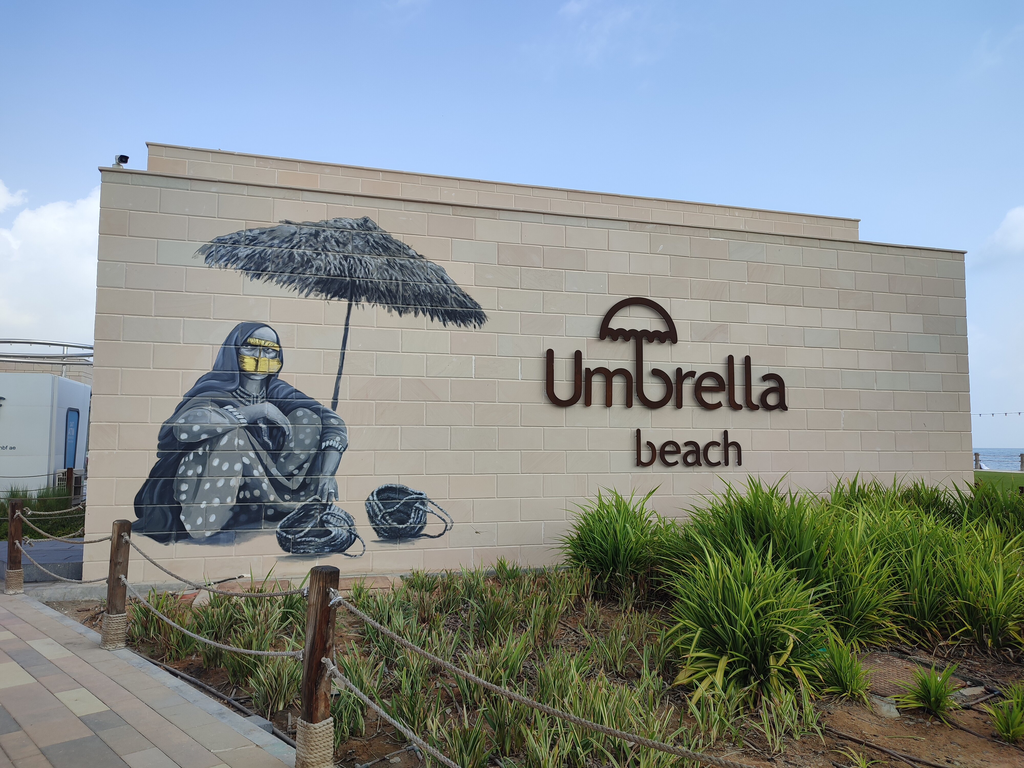 Фото Clifton International Hotel