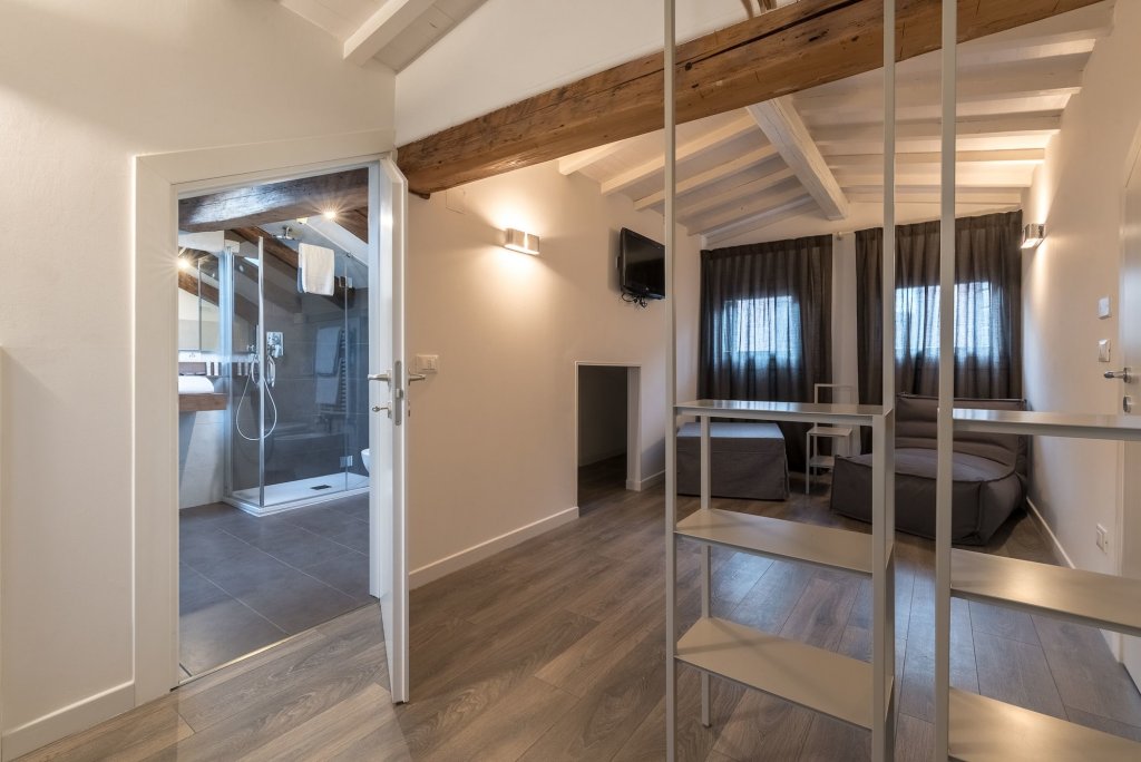 Фото La Loggia della Luna