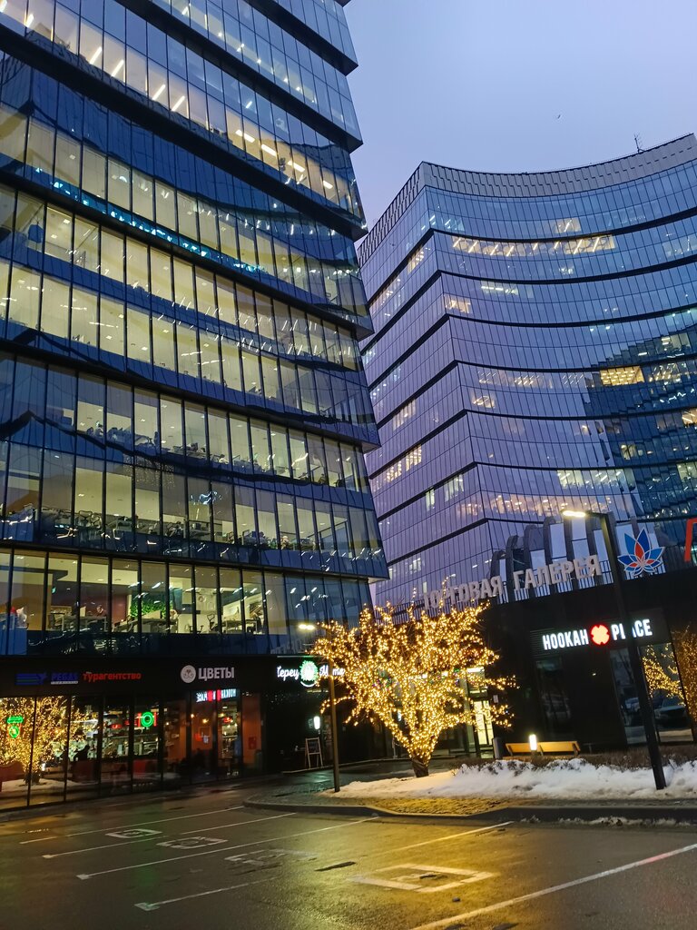 Business center Upravlyayushchaya kompaniya Khodynsky park, Moscow, photo