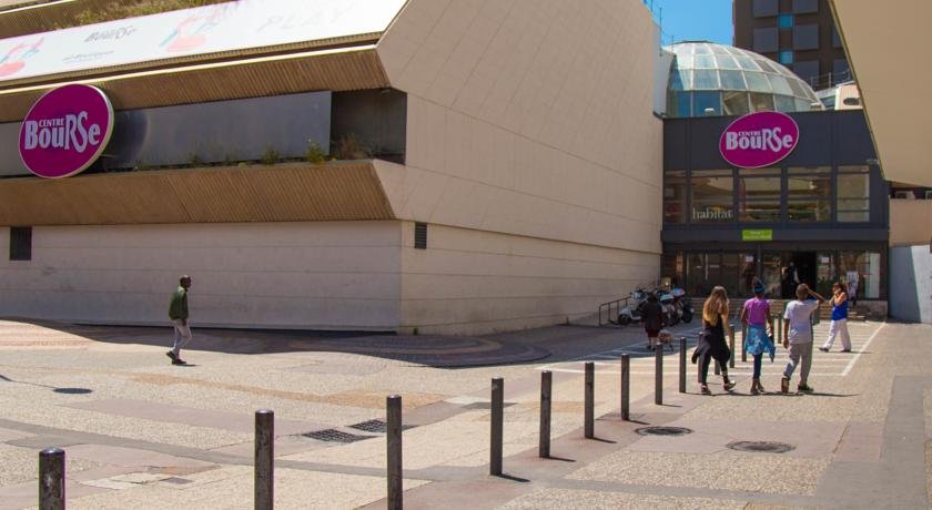 Фото LIFE Marseille VP Hotel